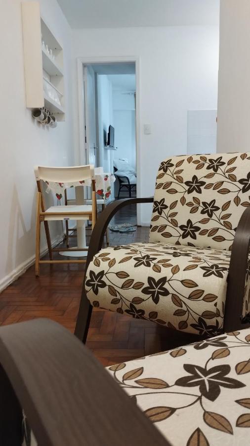 Apartamento Gomes Carneiro 84 - Ipanema