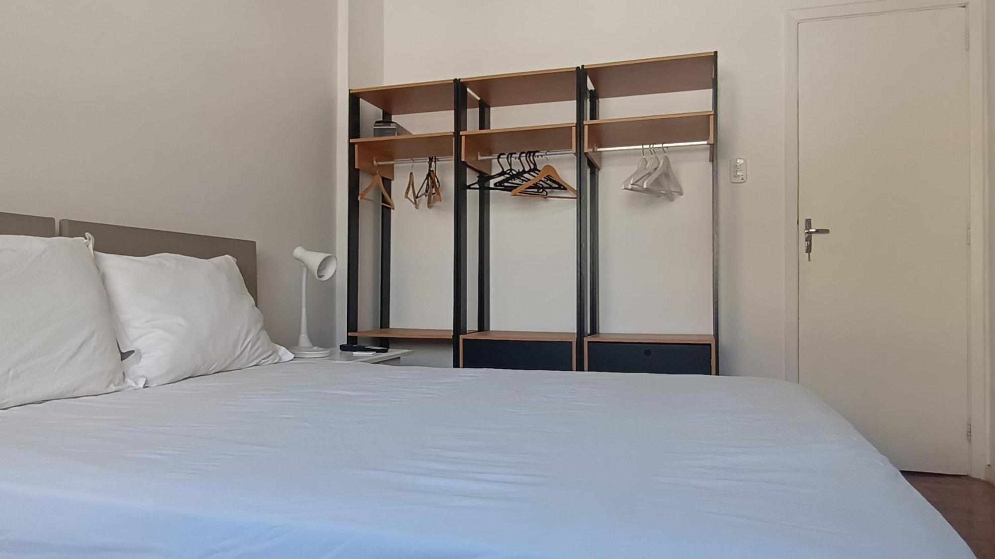 Apartamento Gomes Carneiro 84 - Ipanema *